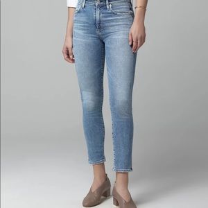 Citizens of Humanity skinny mid rise crop